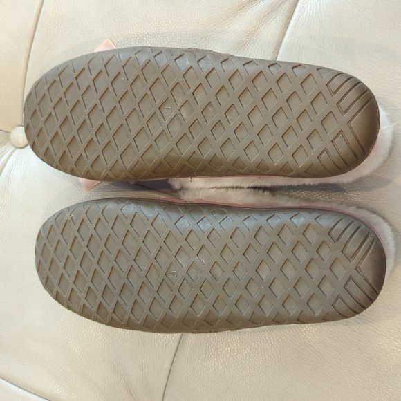NWOT Ciabatta's Size 9 Women's Slippers. Pink Suede with Shearling lining - Picture 4 of 4